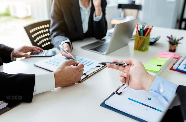 Small Businesses Choose 210 Tax & Accounting Solutions